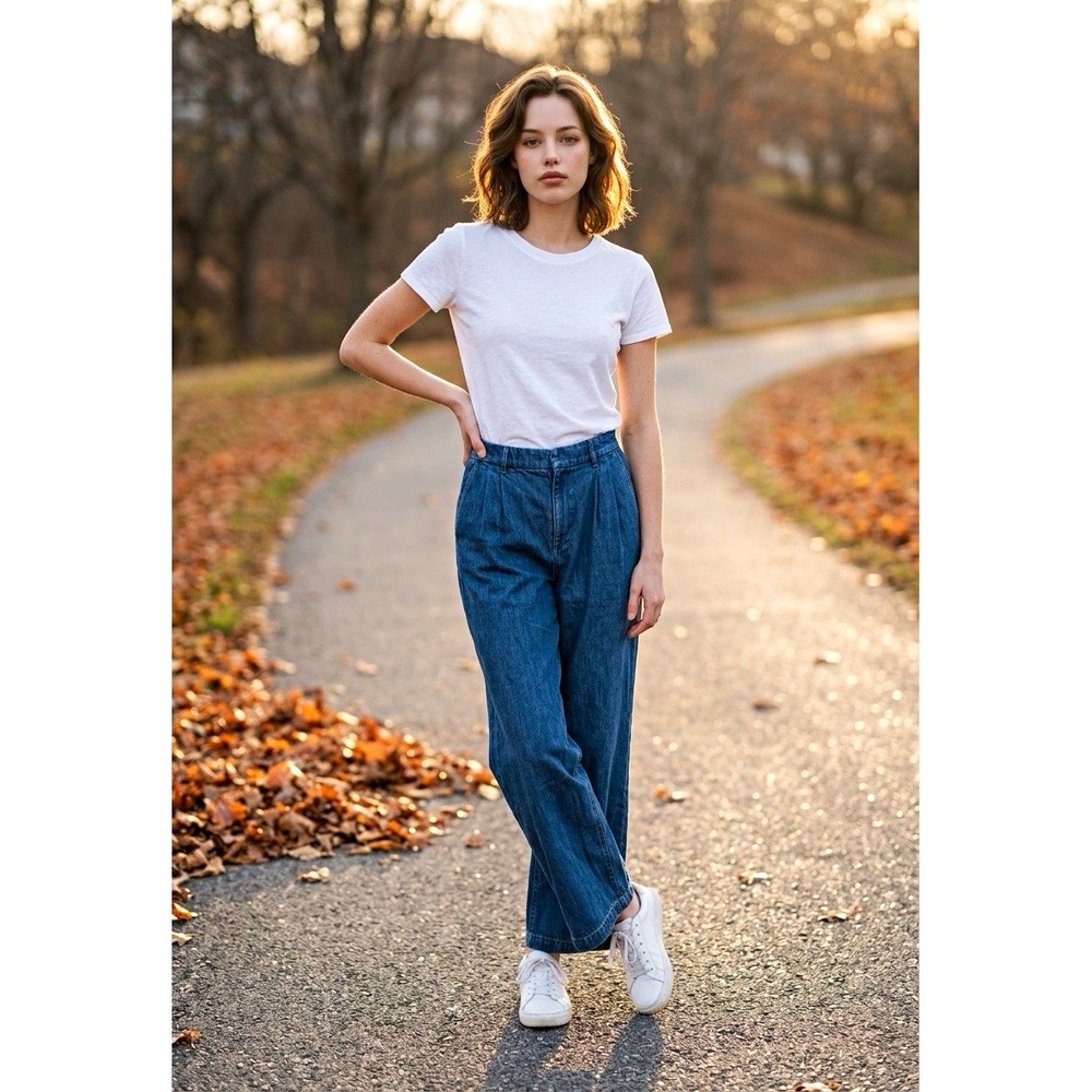 1990s GAP Womenโs Blue Medium Wash Denim Wide-Leg High Rise Relaxed Jeans 10